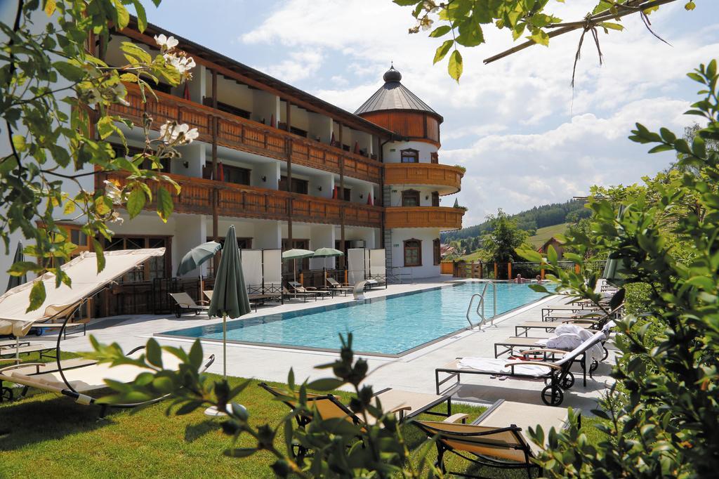 Wellness Hotel Bayerischer Hof Rimbach  Exterior photo