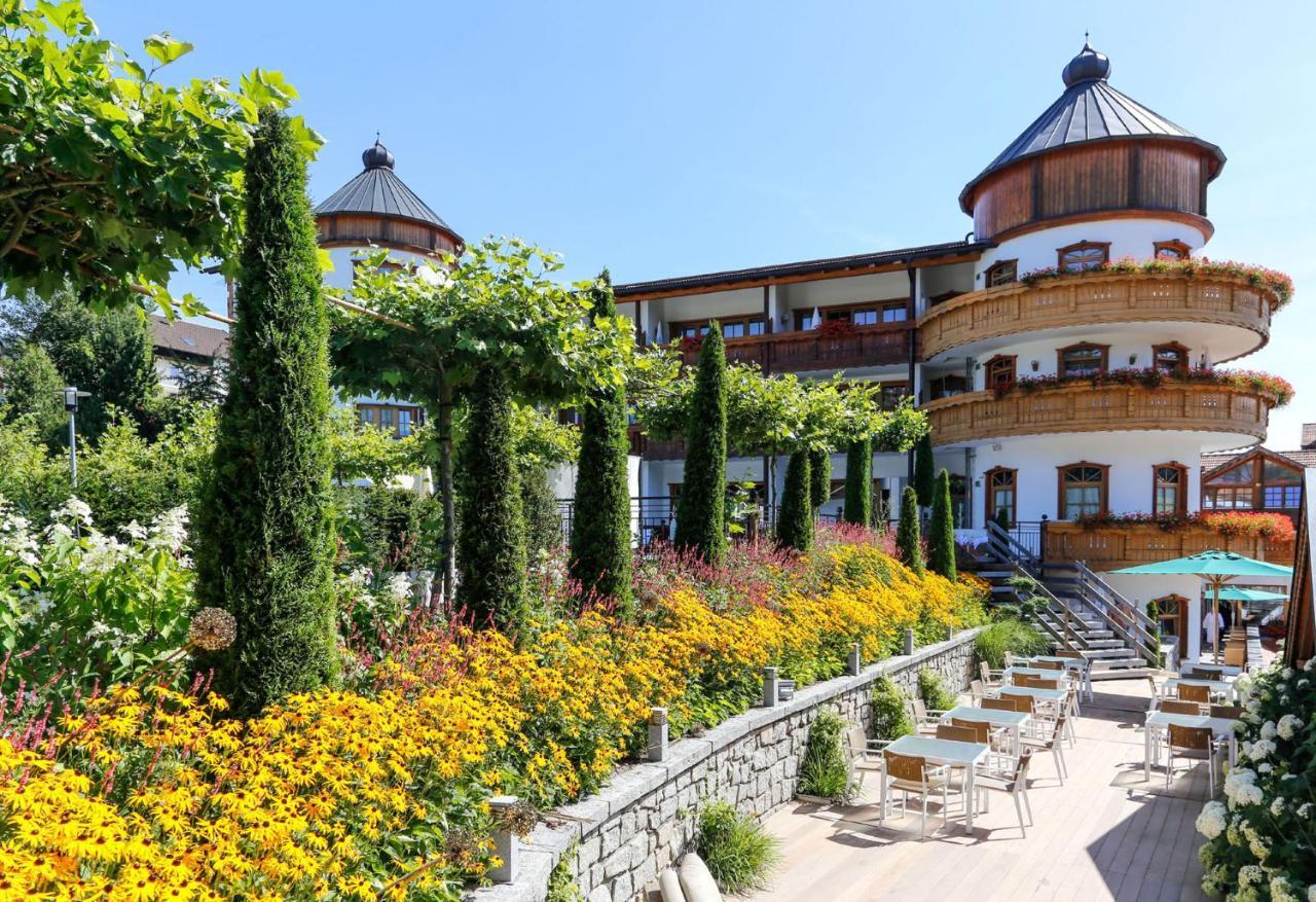 Wellness Hotel Bayerischer Hof Rimbach  Exterior photo